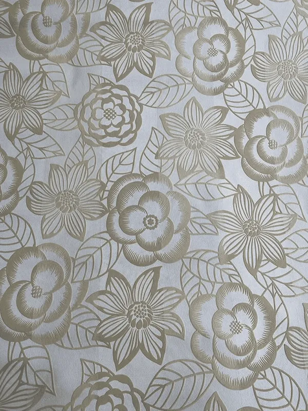 Altın Sarısı Çiçekleriyle Beyaz Duvar Kağıdı 670417