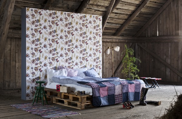 Beyaz Retro İskandinav Çiçek Desen Duvar Kağıdı 3011