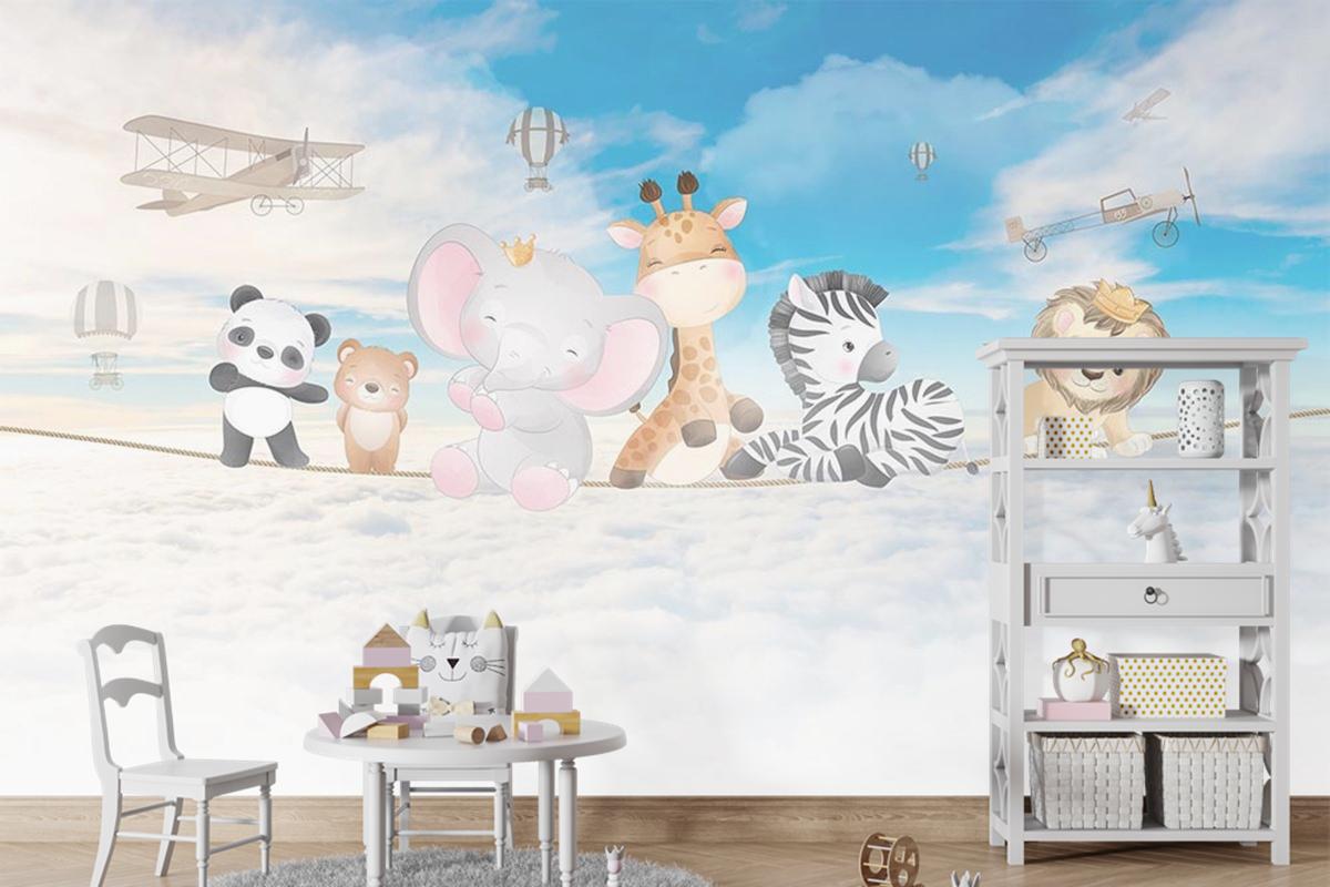 Bulutlar Üzerinde Mutlu Ve Sevimli Hayvanlar Çocuk Odası Duvar Kağıdı