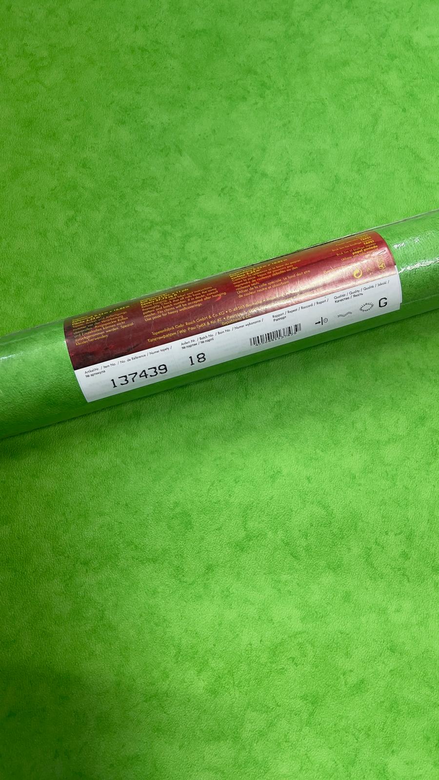 Canlı Yeşil Dokulu Duvar Kağıdı 137439 – Kolay Uygulama, 5m² Rulo, Silinebilir Yüzey