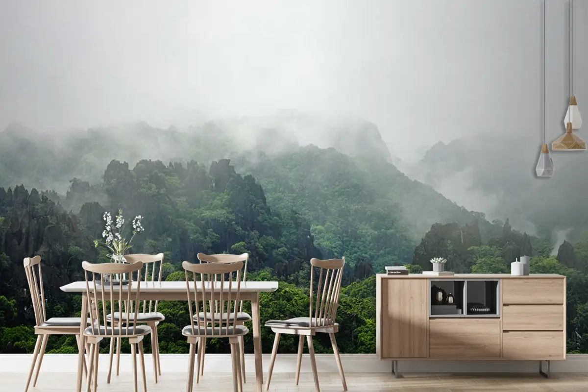 Sisli Dağlar Ve Orman Manzarası Duvar Kağıdı