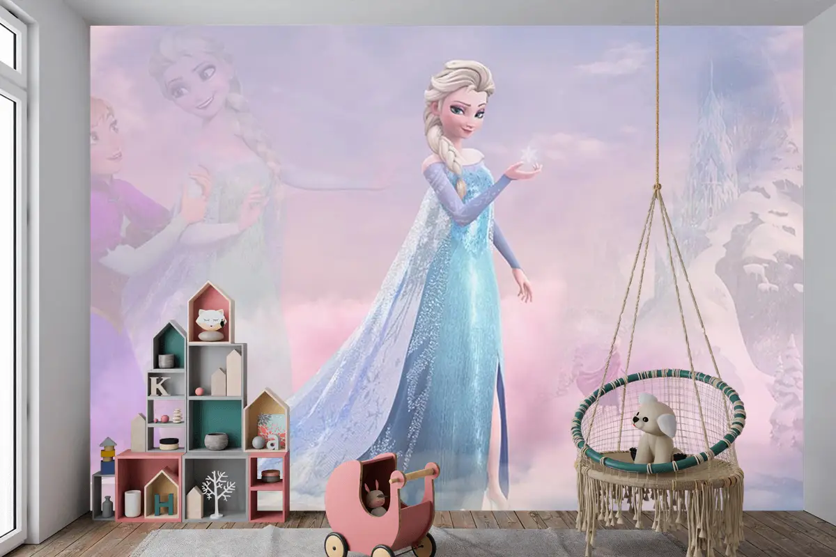 Renkli Bulutlar Arasında Elsa Çocuk Odası Duvar Kağıdı