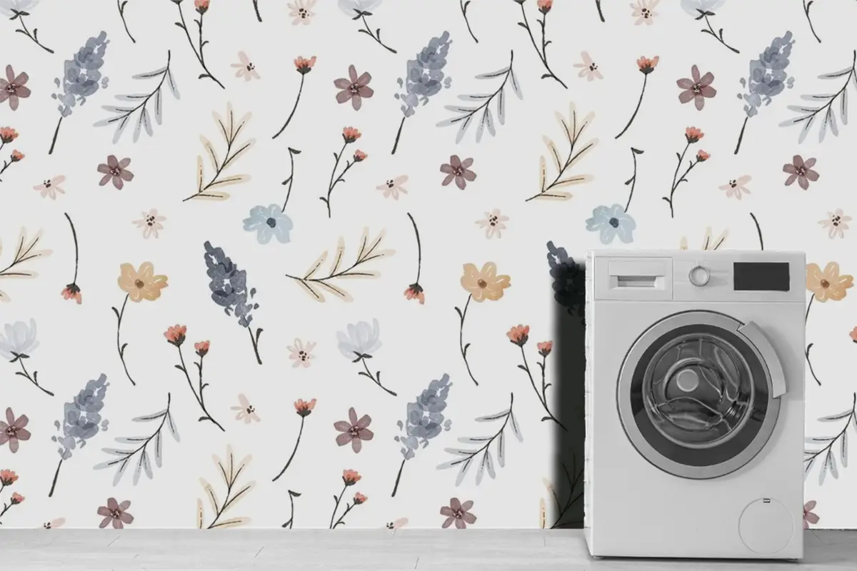 El Boyalı Suluboya Preslenmiş Çiçek Desenli Duvar Kağıdı 