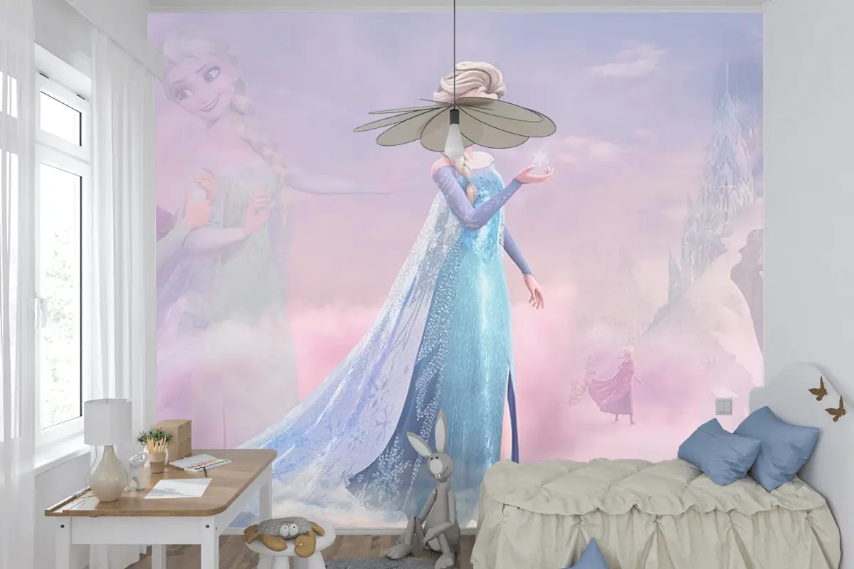 Renkli Bulutlar Arasında Elsa Çocuk Odası Duvar Kağıdı
