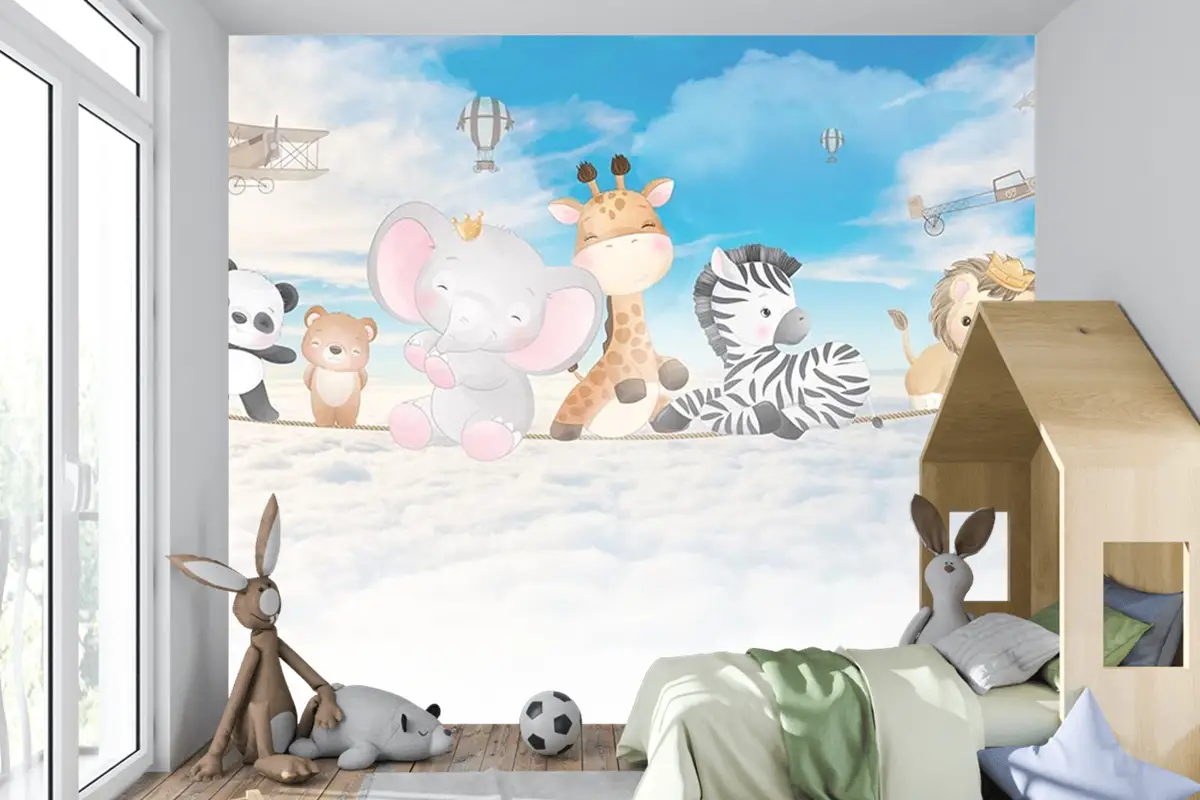 Bulutlar Üzerinde Mutlu Ve Sevimli Hayvanlar Çocuk Odası Duvar Kağıdı
