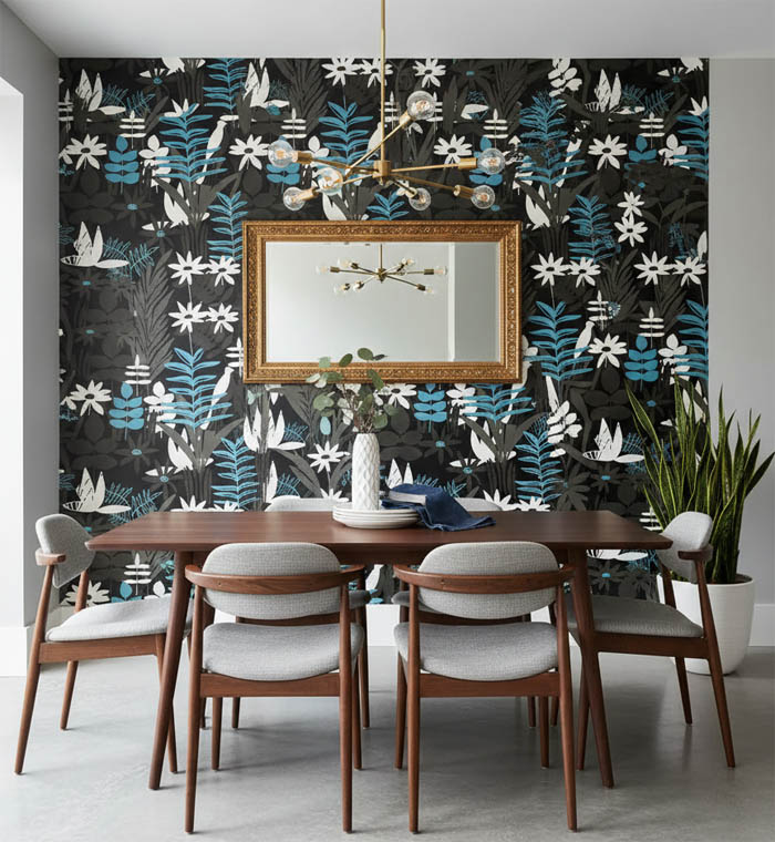 Siyah Zemin Mavi Beyaz Çiçek Duvar Kağıdı 112032