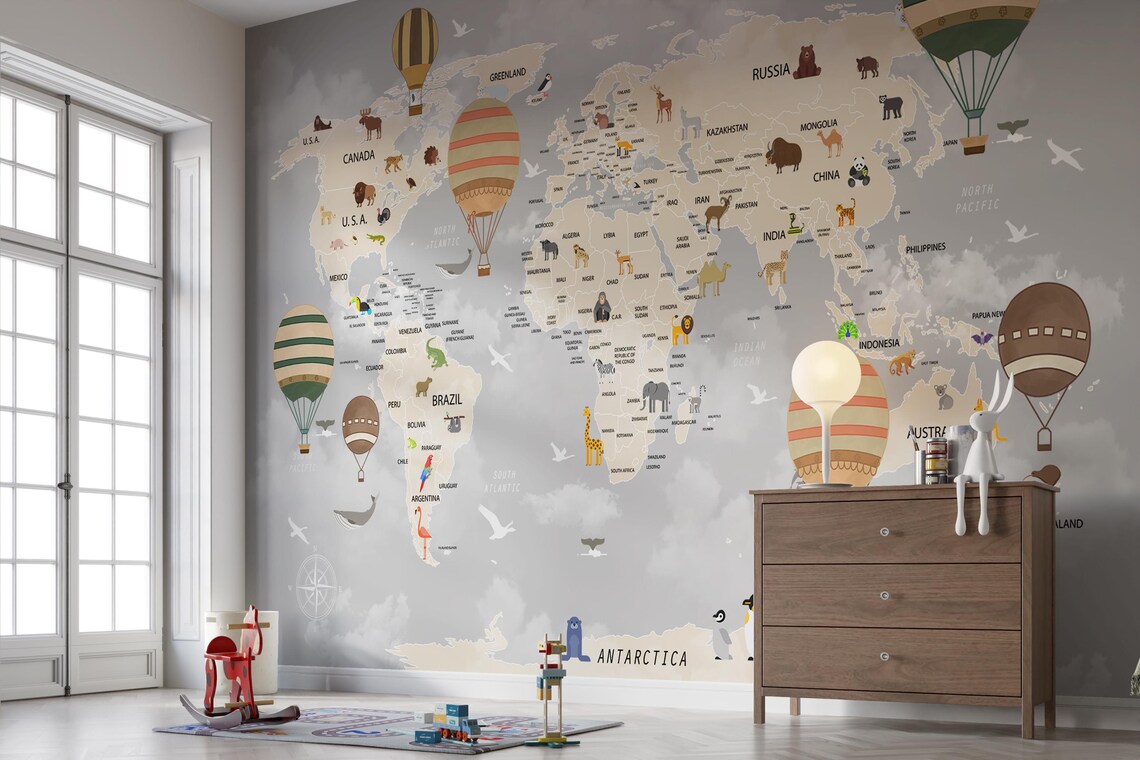 Tek Parça Kumaş Tekstil - Balonlu ve Hayvanlı Eğitici Çocuk Odası Dünya Haritası Duvar Kağıdı 