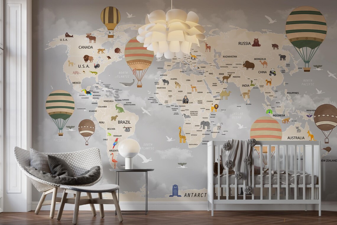 Tek Parça Kumaş Tekstil - Balonlu ve Hayvanlı Eğitici Çocuk Odası Dünya Haritası Duvar Kağıdı 