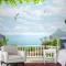 Bahçeli Balkon Ve Deniz Manzarası Duvar Kağıdı