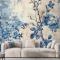 Mavi Beyaz Duvar Kağıdı Duvarında Mavi Beyaz Çiçek Baskısı Var