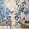 Mavi Beyaz Duvar Kağıdı Duvarında Mavi Beyaz Çiçek Baskısı Var