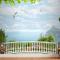 Bahçeli Balkon Ve Deniz Manzarası Duvar Kağıdı