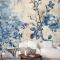 Mavi Beyaz Duvar Kağıdı Duvarında Mavi Beyaz Çiçek Baskısı Var
